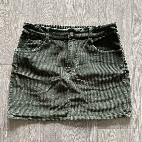 Wilfred Free Dark Green Corduroy Mini Skirt - Size 10 - Picture 1 of 3